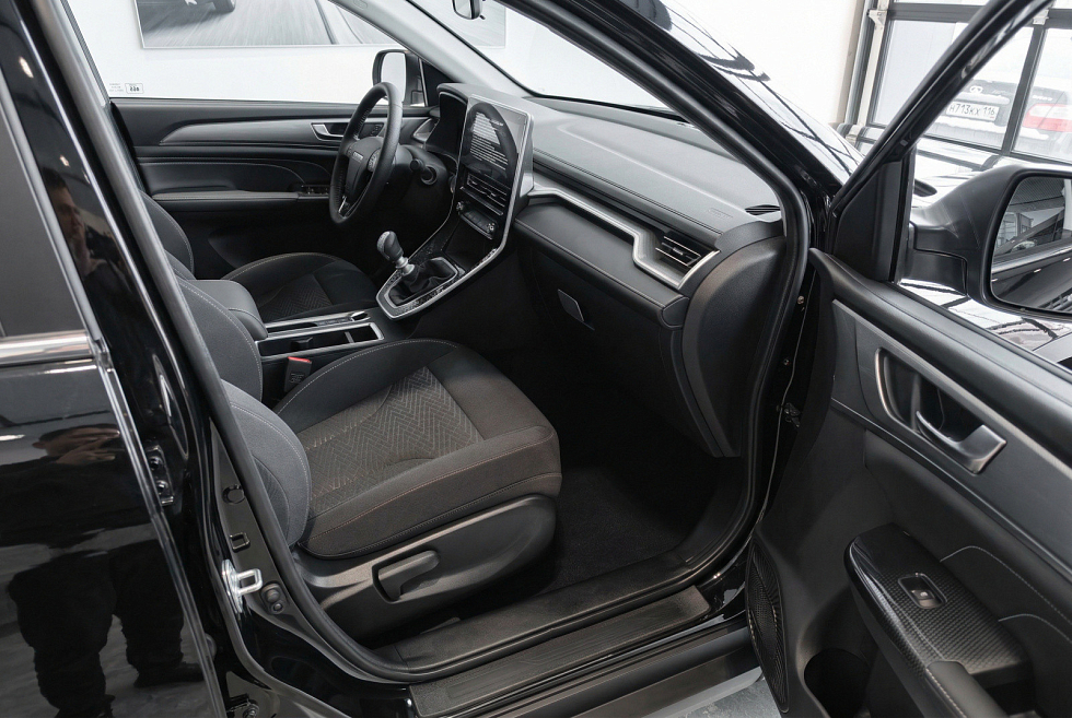 Haval M6 Оптимум, черный
