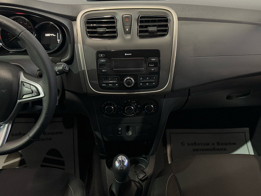 Renault Sandero Stepway Drive, 2019 года, пробег 68000 км