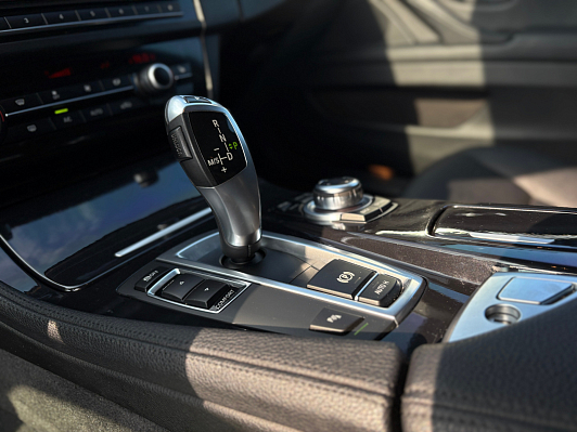 BMW 5 серии, 2014 года, пробег 148801 км