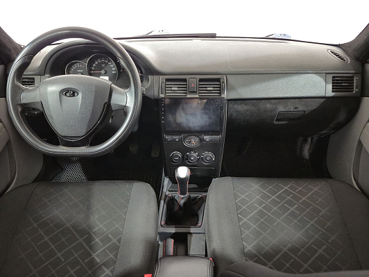 Lada (ВАЗ) Priora Люкс, 2011 года, пробег 206055 км