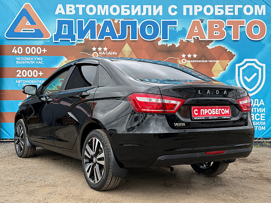 Lada (ВАЗ) Vesta Luxe, 2022 года, пробег 27400 км