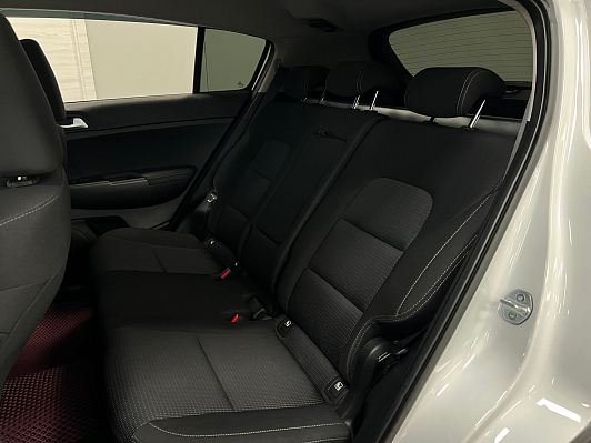 Kia Sportage Luxe, 2021 года, пробег 196864 км