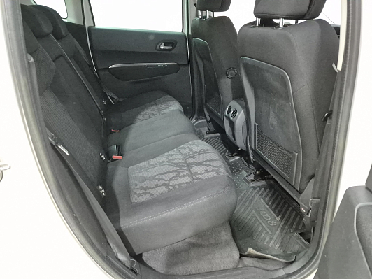 Peugeot 3008, 2011 года, пробег 183933 км