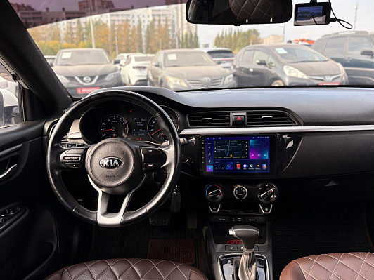 Kia Rio Лига Европы, 2018 года, пробег 85249 км