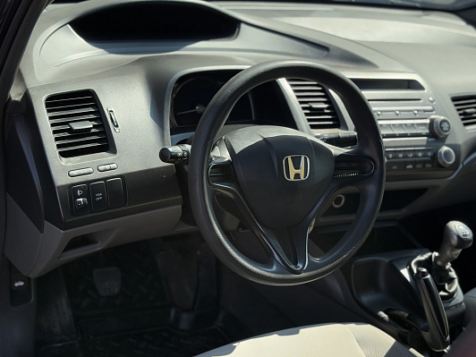 Honda Civic, 2008 года, пробег 338700 км