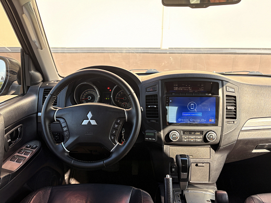 Mitsubishi Pajero Ultimate, 2011 года, пробег 269000 км