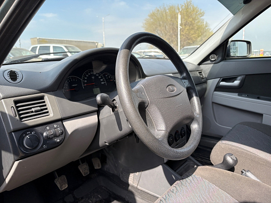 Lada (ВАЗ) Priora Норма, 2009 года, пробег 172000 км