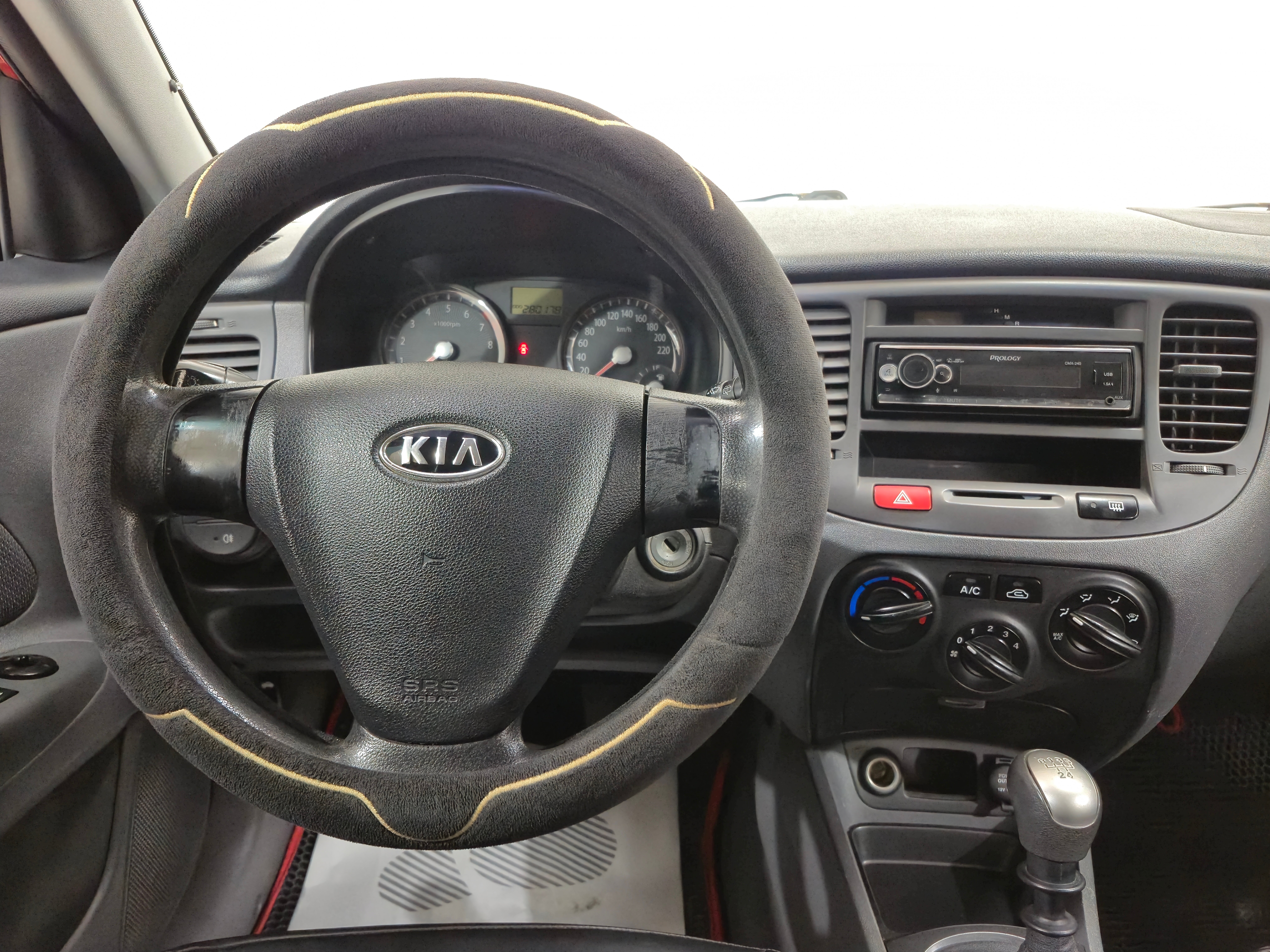 Kia Rio Комфорт, 2007 года, пробег 280177 км
