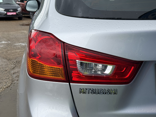 Mitsubishi ASX Invite, 2013 года, пробег 200000 км