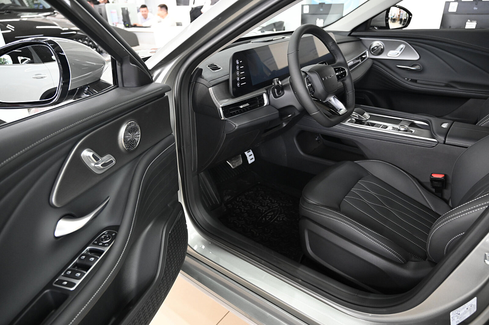 Chery Arrizo 8 Ultra, серый