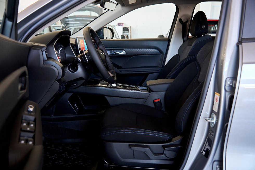 Haval Jolion Премиум, серый