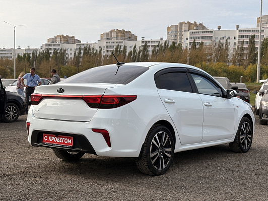 Kia Rio Лига Европы, 2018 года, пробег 85249 км