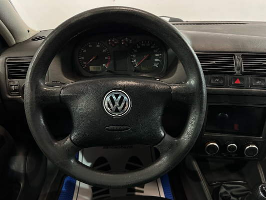 Volkswagen Golf, 2002 года, пробег 388000 км