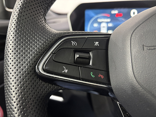 Geely Coolray Comfort, 2023 года, пробег 40426 км
