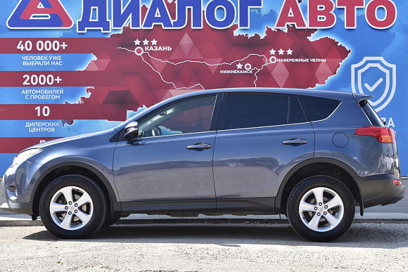 Toyota RAV4, 2012 года, пробег 146024 км