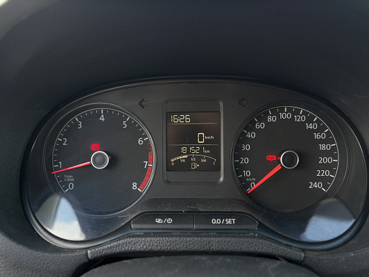 Volkswagen Polo SELECT, 2017 года, пробег 180930 км