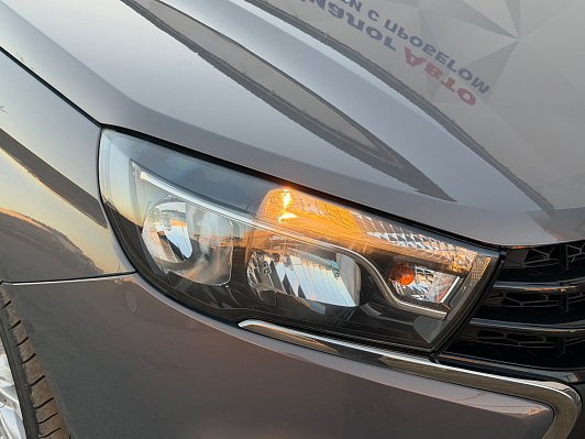 Lada (ВАЗ) Vesta Luxe Multimedia (2019-2021), 2017 года, пробег 113992 км