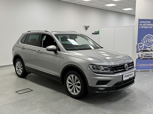 Volkswagen Tiguan, 2018 года, пробег 119000 км