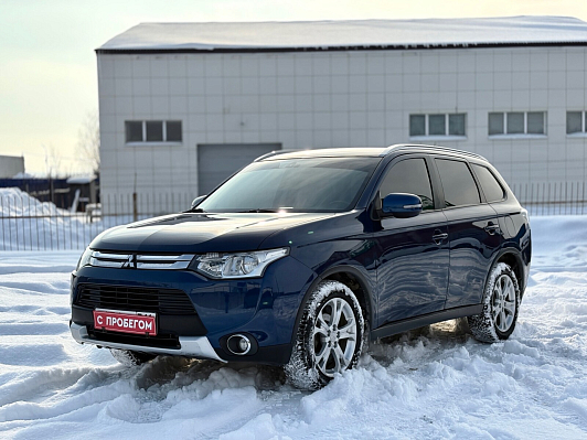 Mitsubishi Outlander Instyle, 2014 года, пробег 178000 км