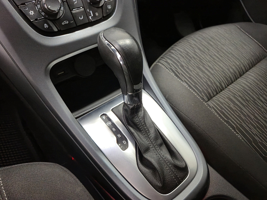 Opel Astra Cosmo, 2013 года, пробег 216093 км