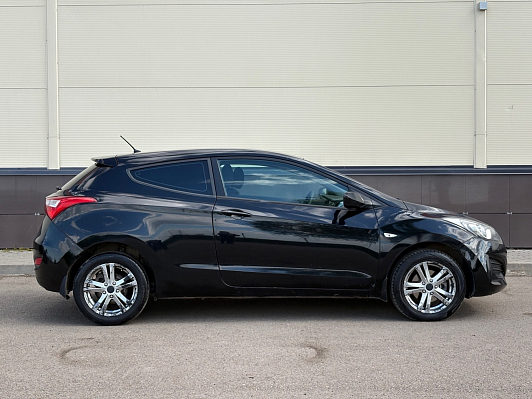 Hyundai i30 Active, 2013 года, пробег 196000 км