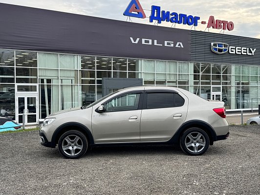 Renault Logan Stepway Life, 2020 года, пробег 133221 км