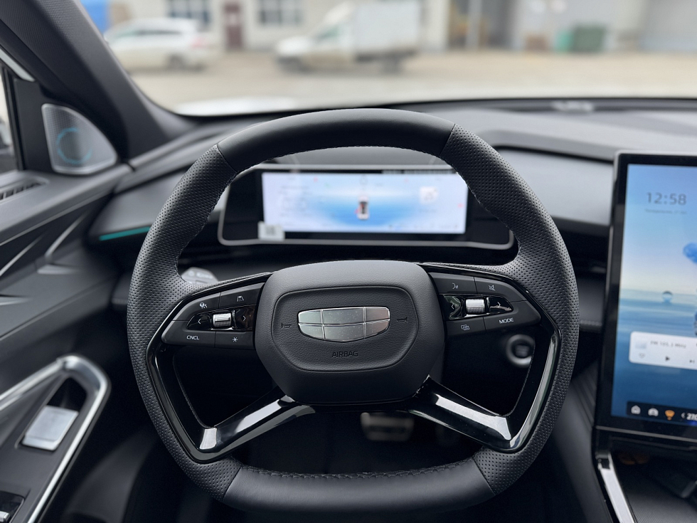 Geely Cityray Flagship, белый