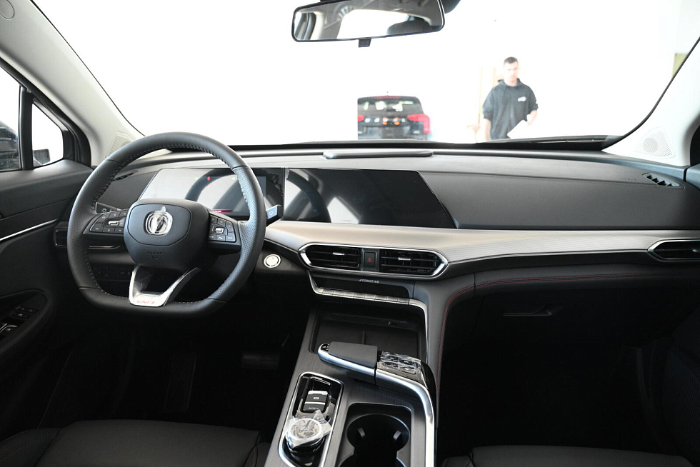 Changan UNI-T Техно, серый
