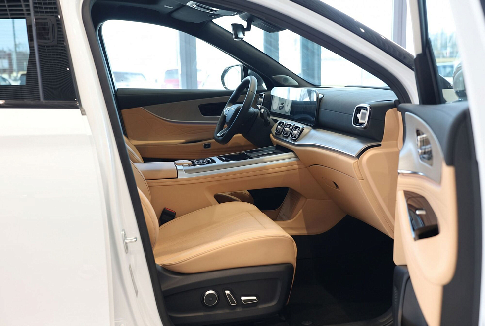 Jaecoo J8 Комфорт, белый