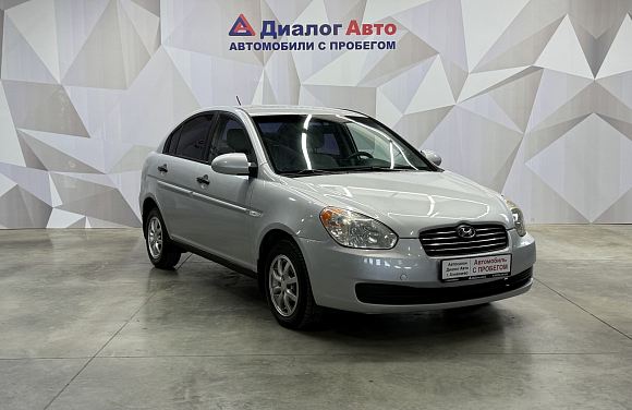 Hyundai Verna GL airbag-passenger BY001104E, 2007 года, пробег 258687 км