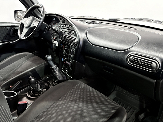 Chevrolet Niva GL, 2015 года, пробег 108000 км