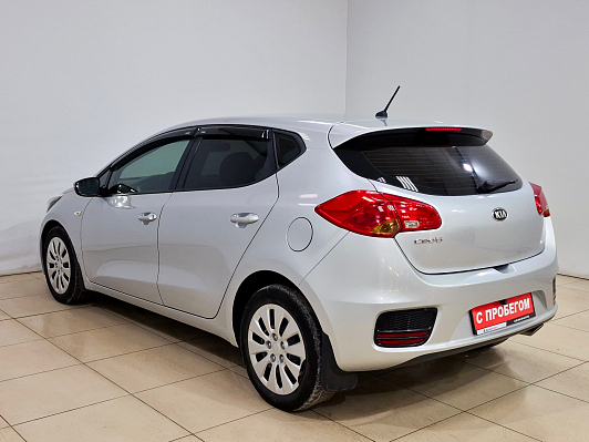 Kia Ceed Comfort, 2015 года, пробег 240460 км