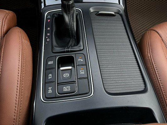 Kia Sorento Лига Европы, 2018 года, пробег 149880 км