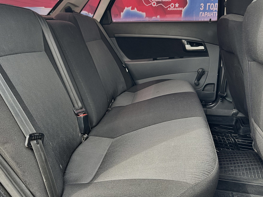Lada (ВАЗ) Priora Standard 21702-40-050, 2018 года, пробег 153100 км