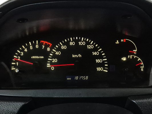 Mitsubishi Lancer, 2004 года, пробег 181755 км