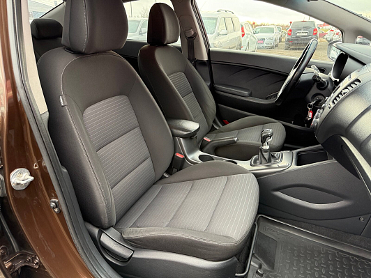 Kia Cerato Luxe, 2015 года, пробег 214458 км