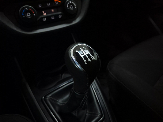 Lada (ВАЗ) Vesta Comfort Image (2017-2019), 2018 года, пробег 158807 км
