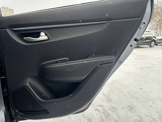 Kia Rio Luxe, 2019 года, пробег 120740 км