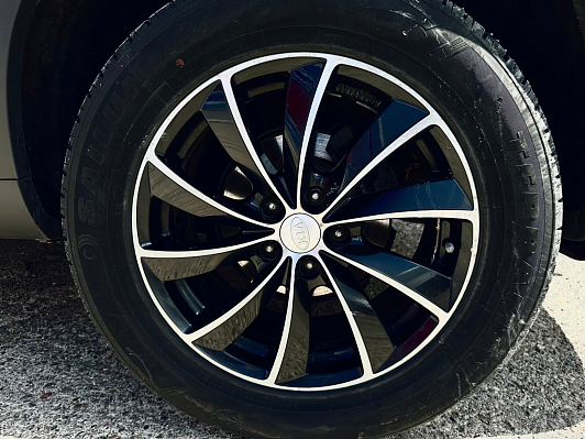 Kia Sorento New Comfort (2015), 2014 года, пробег 230000 км