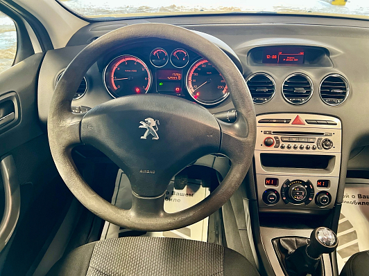 Peugeot 408, 2013 года, пробег 259000 км