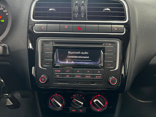 Volkswagen Polo SELECT, 2017 года, пробег 75335 км