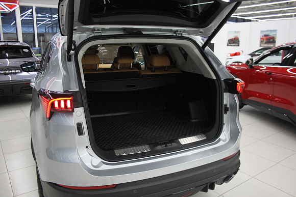 JETOUR X70 PLUS Luxury, серебряный