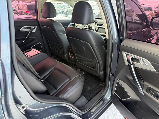 Geely Atlas Luxury, 2019 года, пробег 88317 км