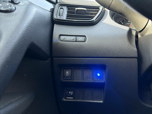 Nissan X-Trail XE, 2020 года, пробег 166965 км