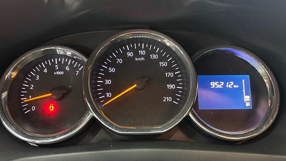 Renault Logan Luxe Privilege, 2017 года, пробег 95210 км