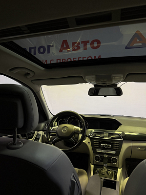 Mercedes-Benz C-Класс, 2012 года, пробег 232743 км