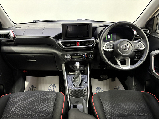 Toyota Raize, 2020 года, пробег 116000 км