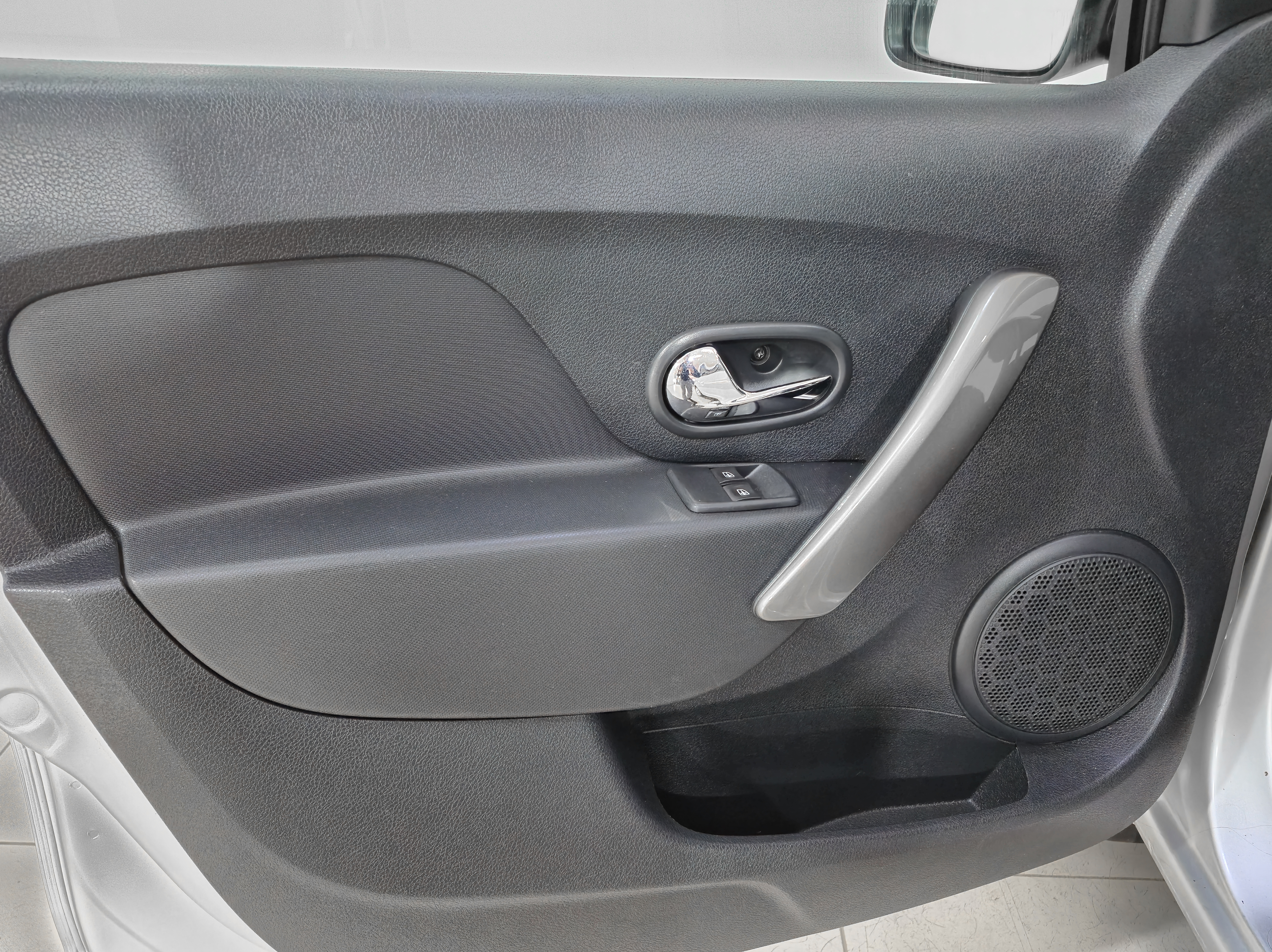Renault Sandero Confort, 2015 года, пробег 154592 км