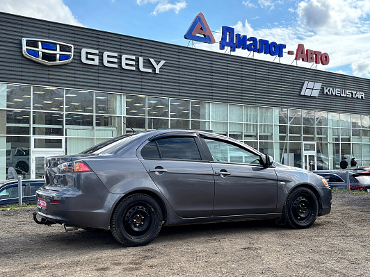 Mitsubishi Lancer, 2010 года, пробег 175246 км