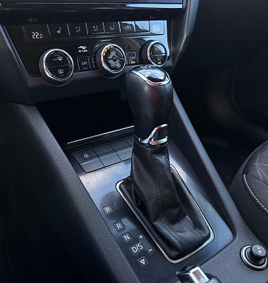 Skoda Octavia Hockey Edition, 2018 года, пробег 245094 км